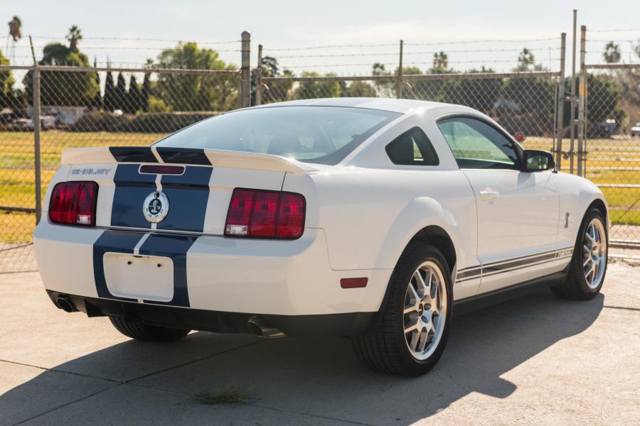  Shelby GT500 2007 года  (фото 12 из 128)